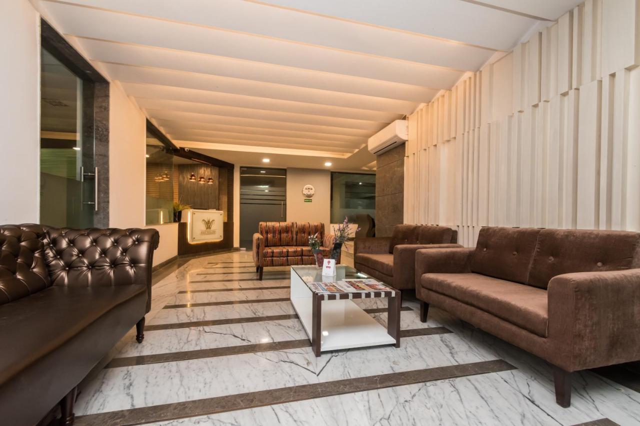 Capital O 10212 Hotel West Willows Xanadu Calcutta  Esterno foto